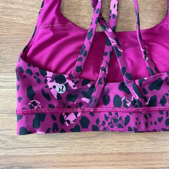 Lululemon Energy Bra *Medium Support, B–D Cups Size 2 - Picture 4 of 10